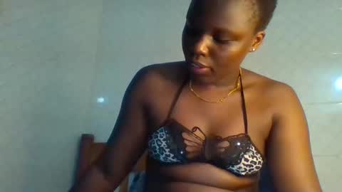 Snapshot of baby_cool430496 chatting on 8, 3, 2025 baby cool online show from 8, 3, 2025