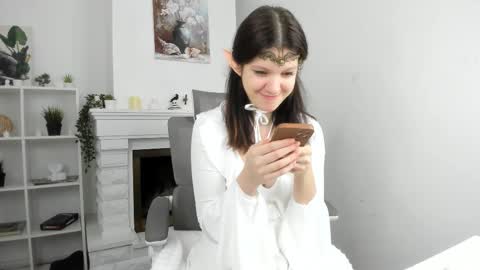 Evalena maybe just Eva online show from 5, 11, 2025