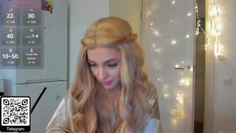 Snapshot of baby_girl_elizabeth chatting on 18, 12, 2025 Elizabeth online show from 18, 12, 2025