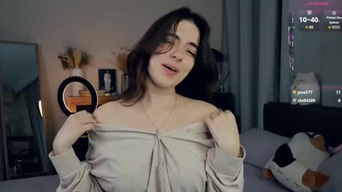 Emily online show from 12, 9, 2025