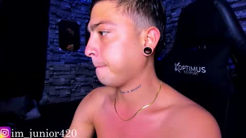 Junior       Independent Model online show from 14, 9, 2025