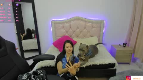 Dulce  Stefa  online show from 8, 4, 2026