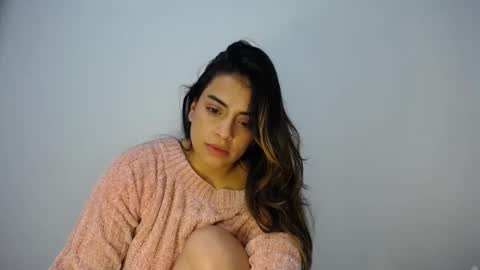 Snapshot of baby_roose chatting on 26, 12, 2024 Baby online show from 26, 12, 2024