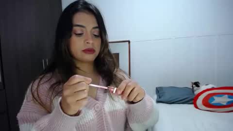 Snapshot of baby_roose chatting on 6, 1, 2025 Baby online show from 6, 1, 2025