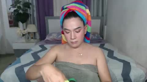   AMANDA  online show from 22, 4, 2026