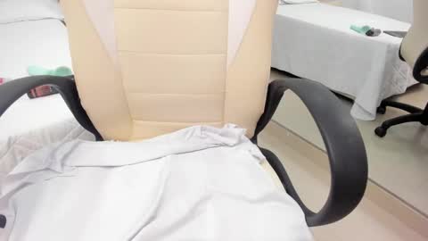 ANGEL online show from 12, 10, 2025