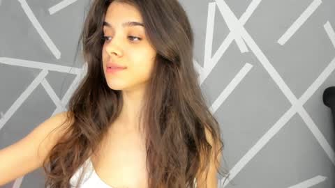 Aylin  online show from 19, 12, 2024