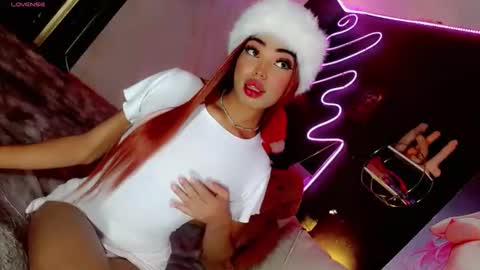 Snapshot of babycharol01 chatting on 6, 6, 2026 babycharol01 online show from 6, 6, 2026