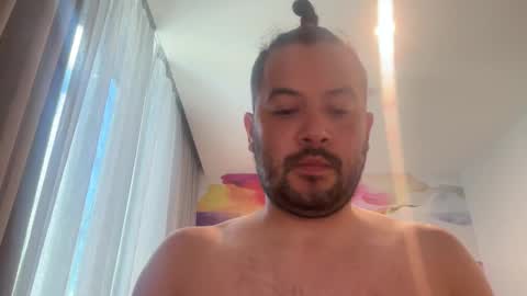 Snapshot of babychinoo chatting on 13, 11, 2025 bcin online show from 13, 11, 2025