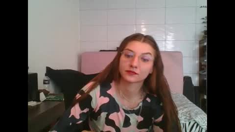 babydemon6 online show from 6, 10, 2025