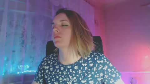 Sonya online show from 4, 3, 2025