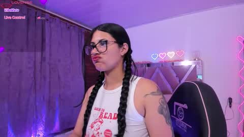  VENU  online show from 4, 2, 2026