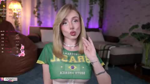 BabyyyLuna online show from 20, 6, 2026