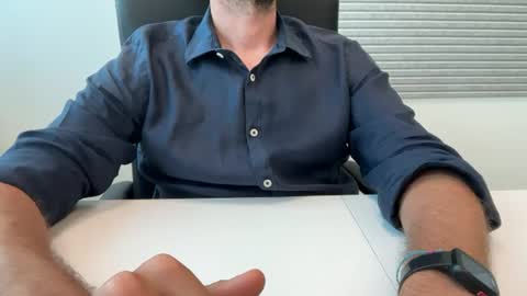 Snapshot of backtoureon chatting on 21, 7, 2026 backtoureon online show from 21, 7, 2026