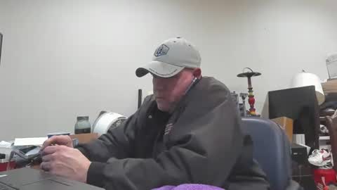 bad_boy4u2abuse online show from 15, 12, 2025