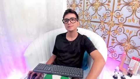 bad_boy_21_ online show from 20, 3, 2026