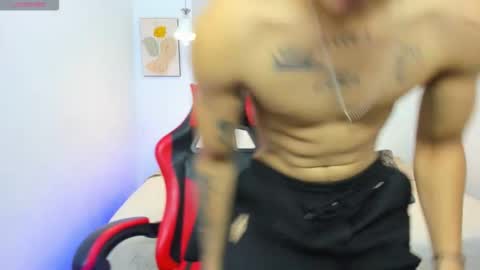 Snapshot of bad_boy__777 chatting on 13, 10, 2025 bad_boy__777 online show from 13, 10, 2025