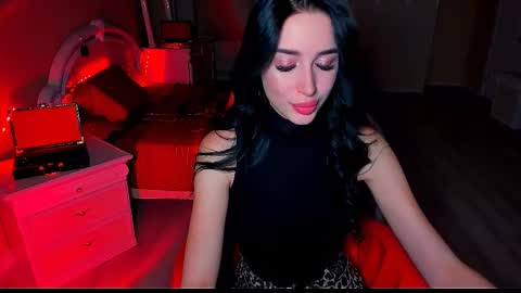 Miss Desire...do you remember online show from 10, 12, 2024