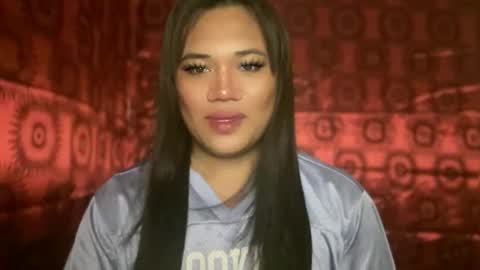 AMARA - FOLLOW ME AND THUMBS UP online show from 28, 4, 2026