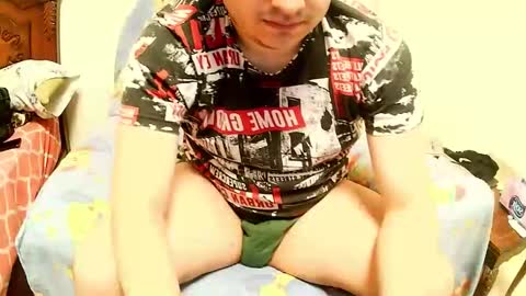 Snapshot of badboixx chatting on 24, 9, 2025 badboixx online show from 24, 9, 2025