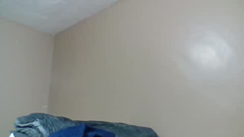 baddie_bunnie online show from 17, 12, 2025