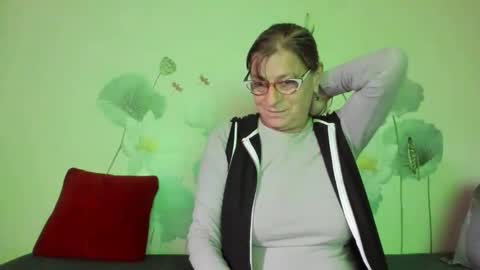 Gina online show from 4, 10, 2025