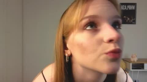 Snapshot of baeyoda chatting on 15, 4, 2026 Kate online show from 15, 4, 2026