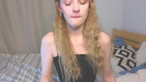 Snapshot of baeyoda chatting on 24, 4, 2026 Kate online show from 24, 4, 2026