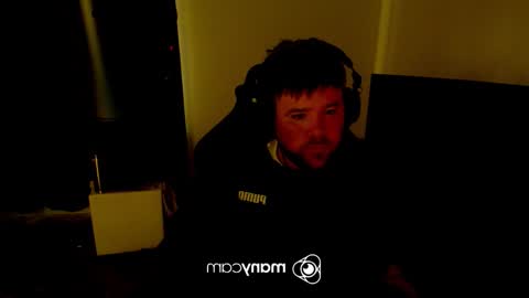 Snapshot of baftez chatting on 4, 10, 2025 Baffels online show from 4, 10, 2025