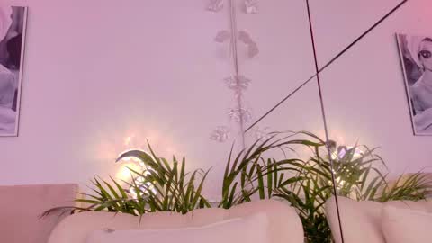 Snapshot of bahia_marquez1 chatting on 11, 5, 2026 Bahia Marquez online show from 11, 5, 2026