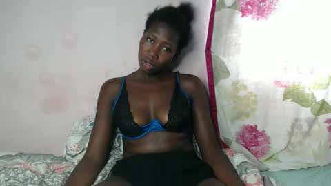 Snapshot of bailey_lo chatting on 15, 4, 2026 jewel online show from 15, 4, 2026