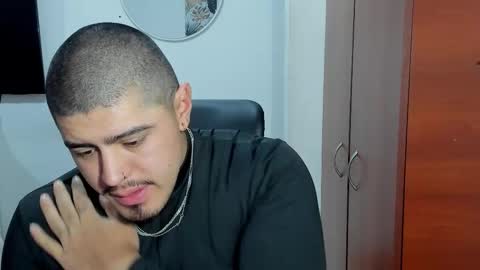 Andres -  online show from 28, 11, 2025