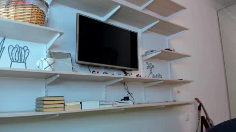 Snapshot of bam_bi chatting on 13, 2, 2026 Kira online show from 13, 2, 2026