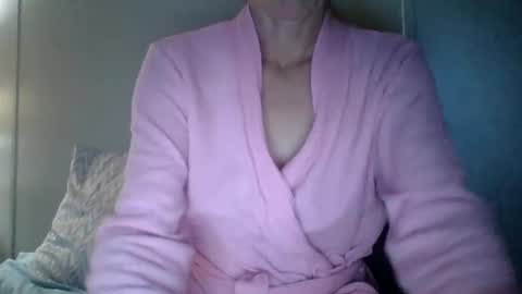 Snapshot of bamacpl80 chatting on 31, 12, 2024 bamacpl80 online show from 31, 12, 2024