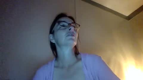 Snapshot of bamacpl80 chatting on 9, 2, 2025 bamacpl80 online show from 9, 2, 2025