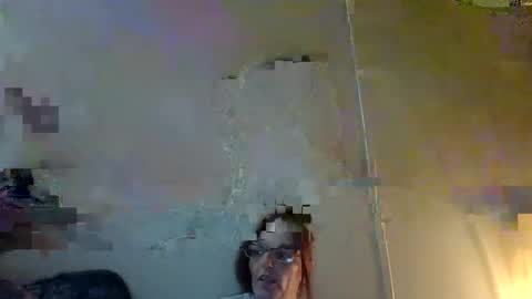 Snapshot of bamacpl80 chatting on 16, 2, 2025 bamacpl80 online show from 16, 2, 2025