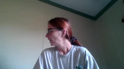 Snapshot of bamacpl80 chatting on 17, 9, 2025 bamacpl80 online show from 17, 9, 2025