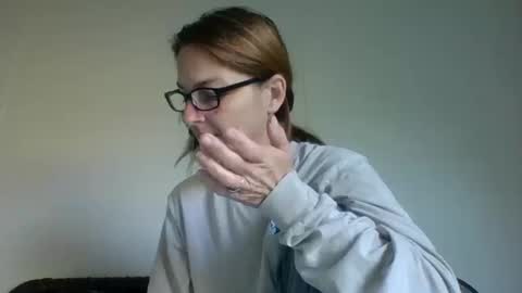 Snapshot of bamacpl80 chatting on 20, 10, 2025 bamacpl80 online show from 20, 10, 2025