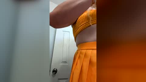 Snapshot of bambijustinarose1991 chatting on 4, 7, 2026 BambiBaby online show from 4, 7, 2026