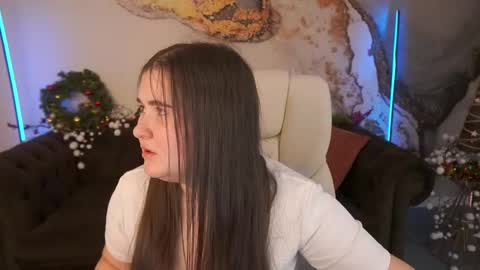 Snapshot of bambiliii chatting on 27, 12, 2024 Bambi online show from 27, 12, 2024