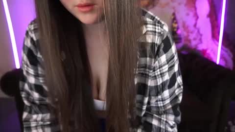 Snapshot of bambiliii chatting on 8, 1, 2025 Bambi online show from 8, 1, 2025