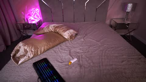 Snapshot of bambiliii chatting on 24, 1, 2025 Bambi online show from 24, 1, 2025