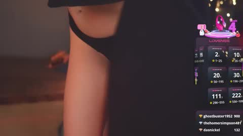 Ellen and  online show from 25, 2, 2025