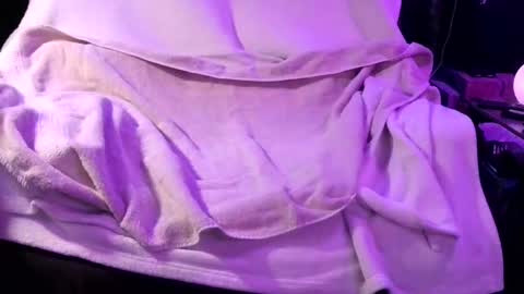 Snapshot of banjoey48 chatting on 29, 9, 2025 BANJOEY online show from 29, 9, 2025