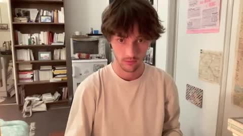 Snapshot of baptisteriviere chatting on 2, 2, 2025 baptisteriviere online show from 2, 2, 2025