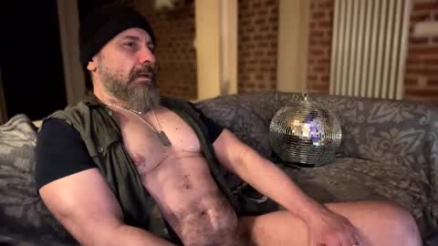 Snapshot of barba71 chatting on 9, 2, 2025 Military man 69 online show from 9, 2, 2025