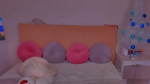 Barbie Kim online show from 14, 12, 2024