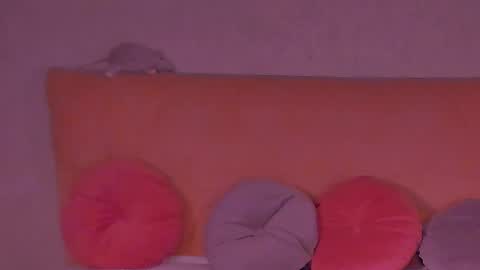 Barbie Kim online show from 18, 2, 2025