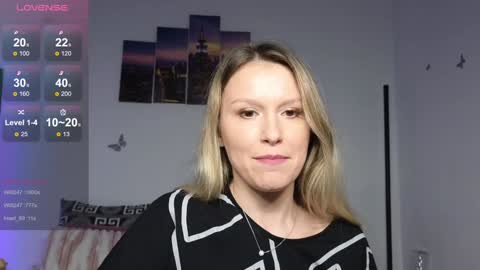 Snapshot of barbara_smith chatting on 1, 2, 2025 Barb online show from 1, 2, 2025