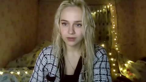 barbie___girl online show from 13, 12, 2025